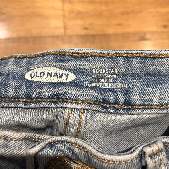 Old Navy Ripped Jeans - Picture 3 of 5